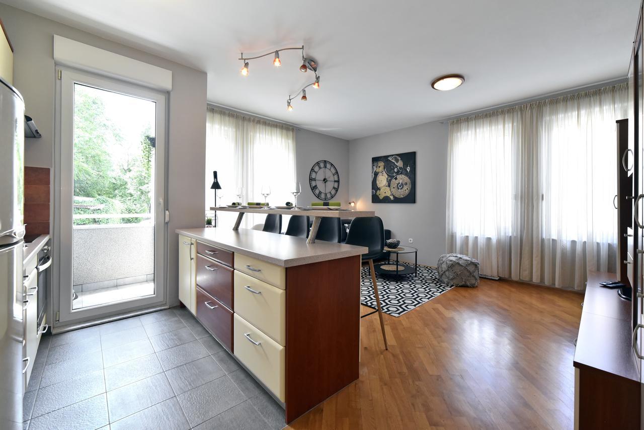 Old Clock Apartment Zagrzeb Zewnętrze zdjęcie